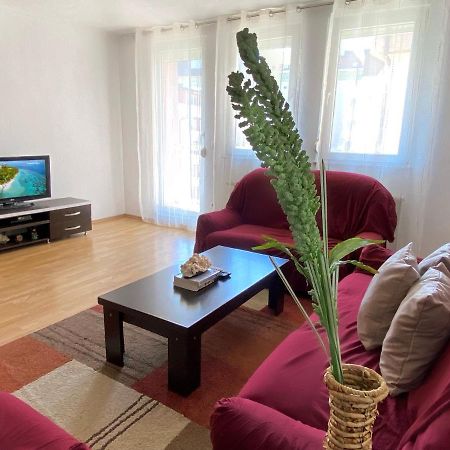 פרישטינה Zogu Apartments - City Center מראה חיצוני תמונה
