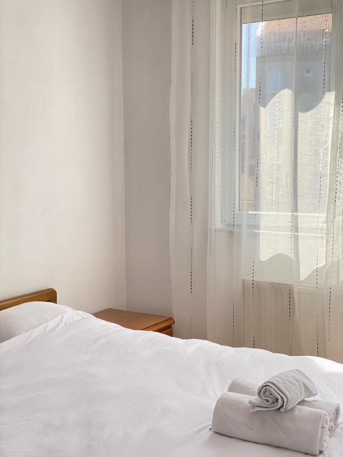 פרישטינה Zogu Apartments - City Center מראה חיצוני תמונה